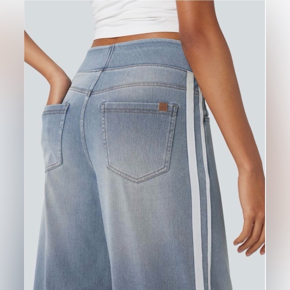 New Halara Flex™ High Waisted Stripe Wide Leg Flowy Casual Jeans MEDIUM Light - Picture 3 of 10